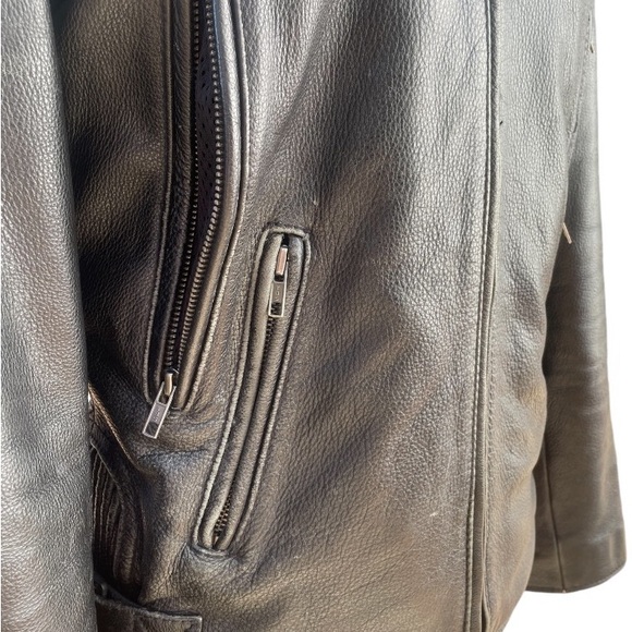 Motorcycle Black Leather Jacket - Picture 6 of 14